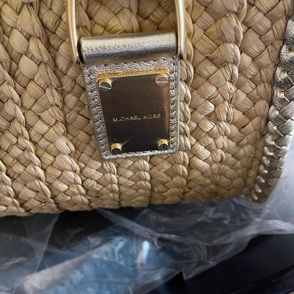 Michael Kors Santorini Duffle Bag - Picture 5 of 7